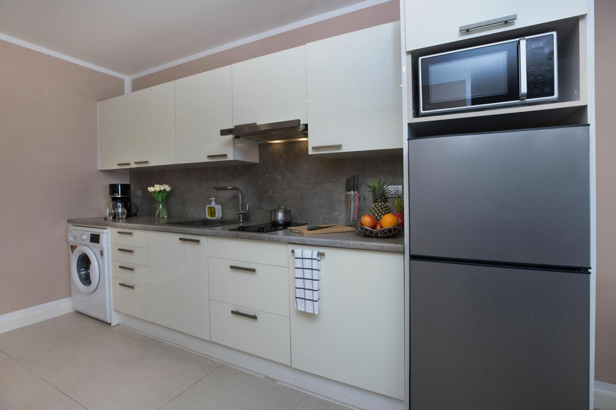 Woodbridge Property At Karon Butterfly Ban Karon Bagian luar foto